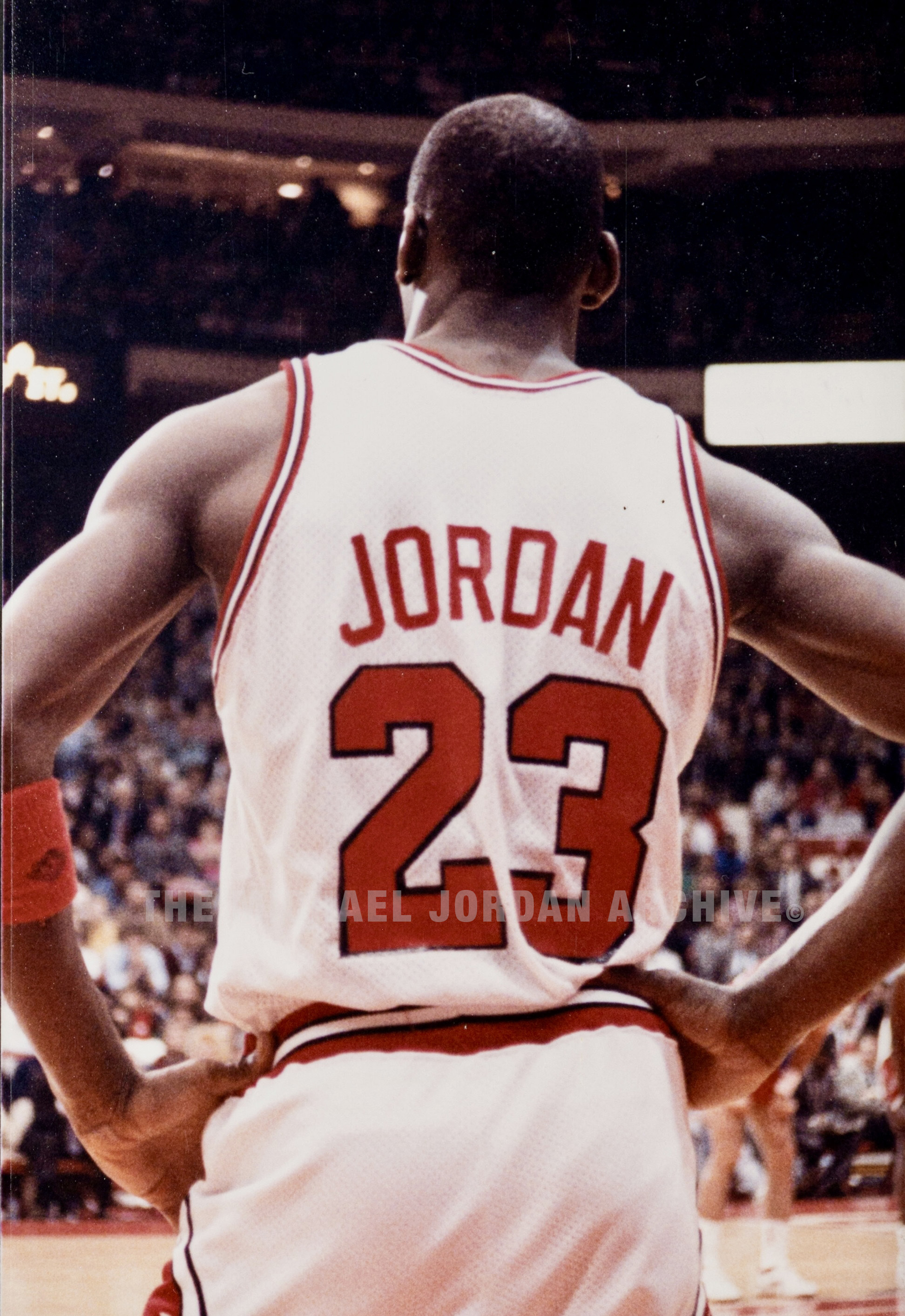 1986–87 Michael Jordan home jersey photo match