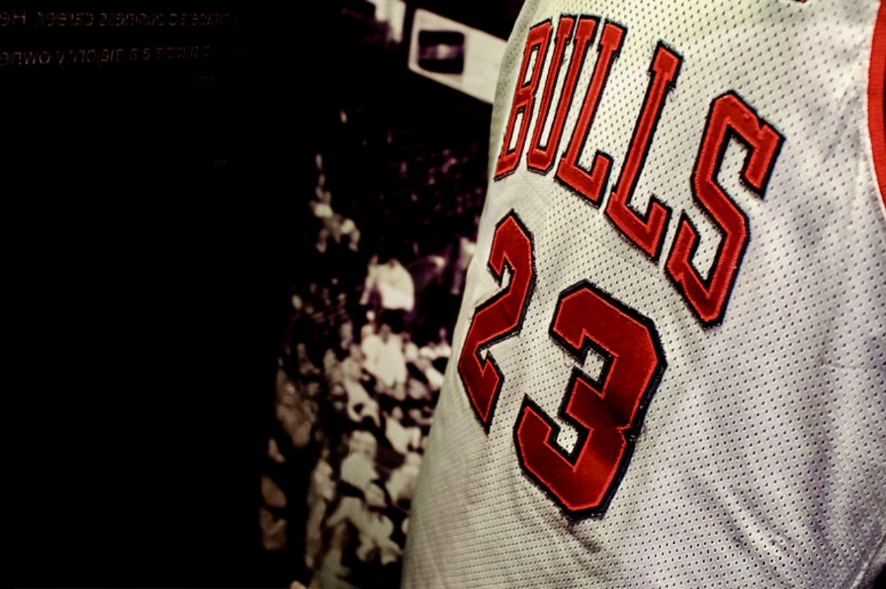 1995–96 Michael Jordan Finals jersey displayed at the Smithsonian