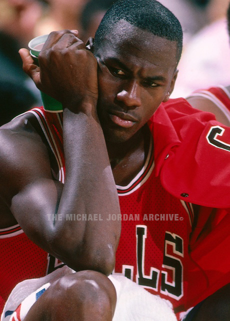 Michael Jordan vs Los Angeles Lakers 1986–87 preseason game photograph