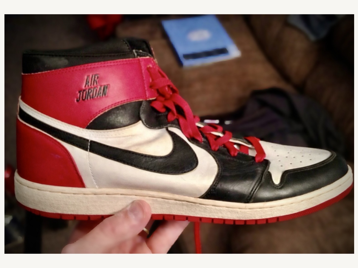 Private-source image of the Air Jordan I pair worn in the Jumpman photograph