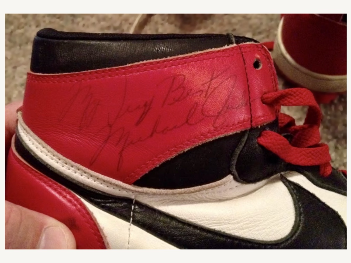 Private-source detail image of the Air Jordan I pair worn in the Jumpman photograph