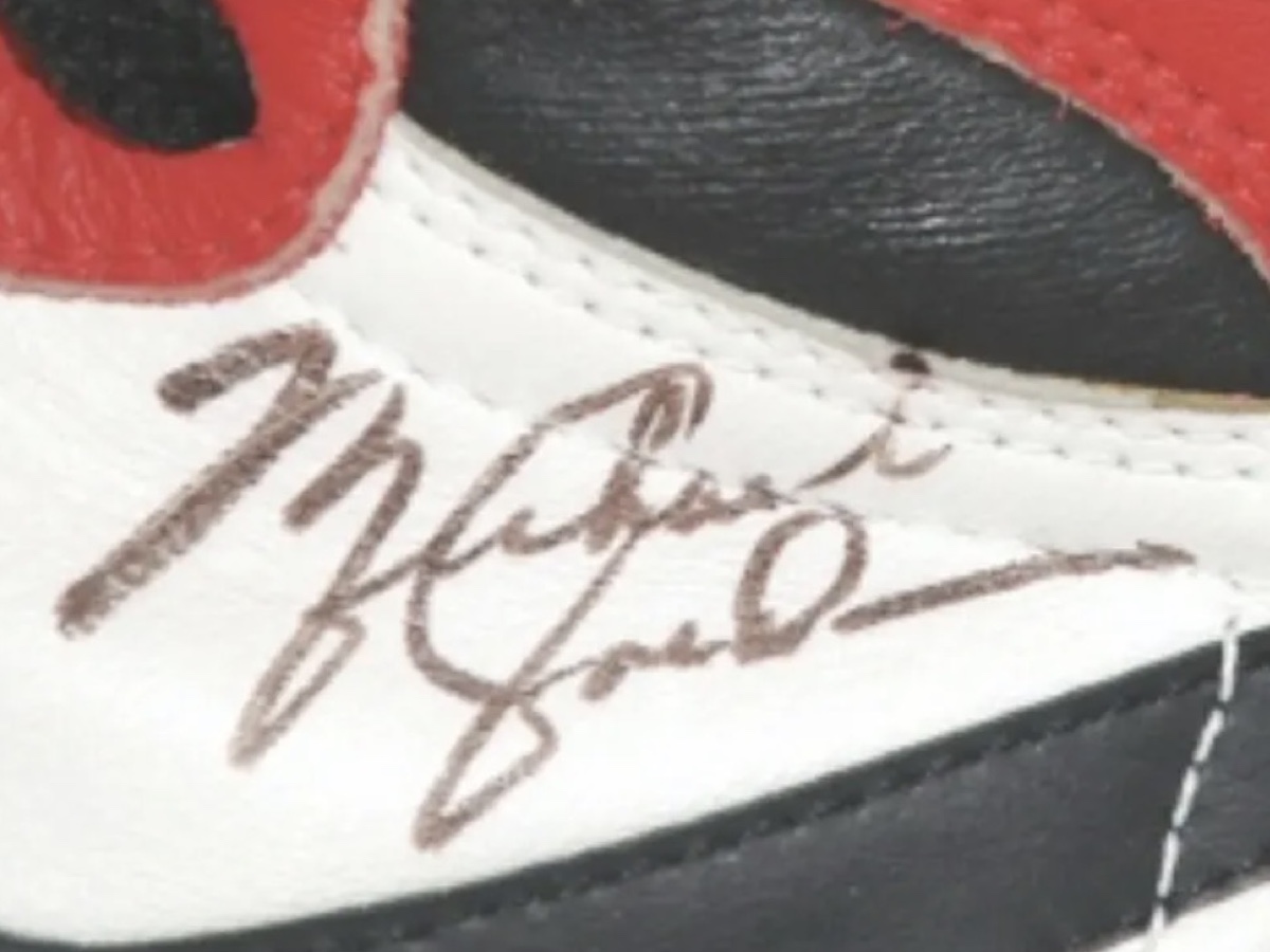 Air Jordan 1 — 1985