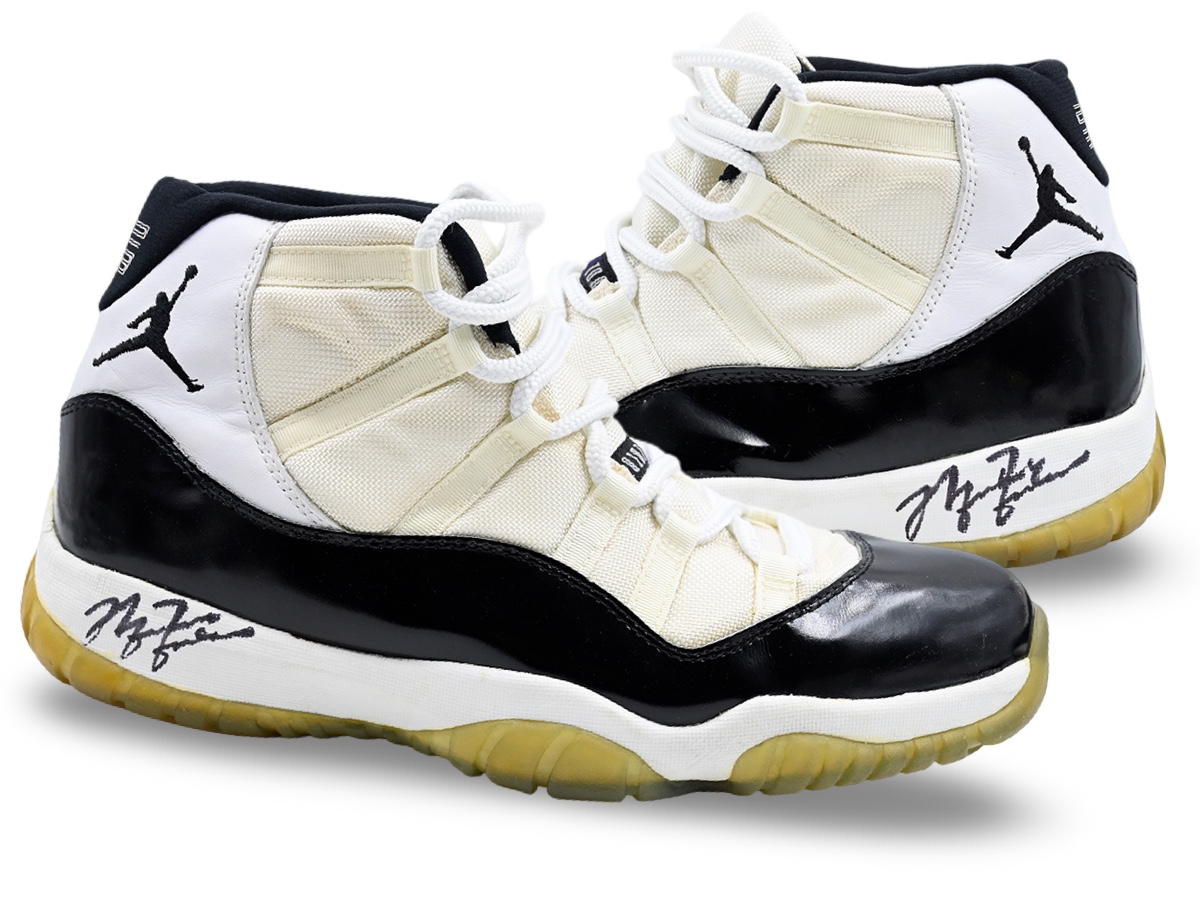 Air Jordan XI