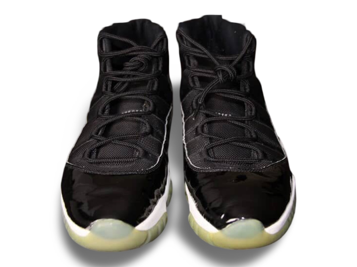 Air Jordan 11 — 1995