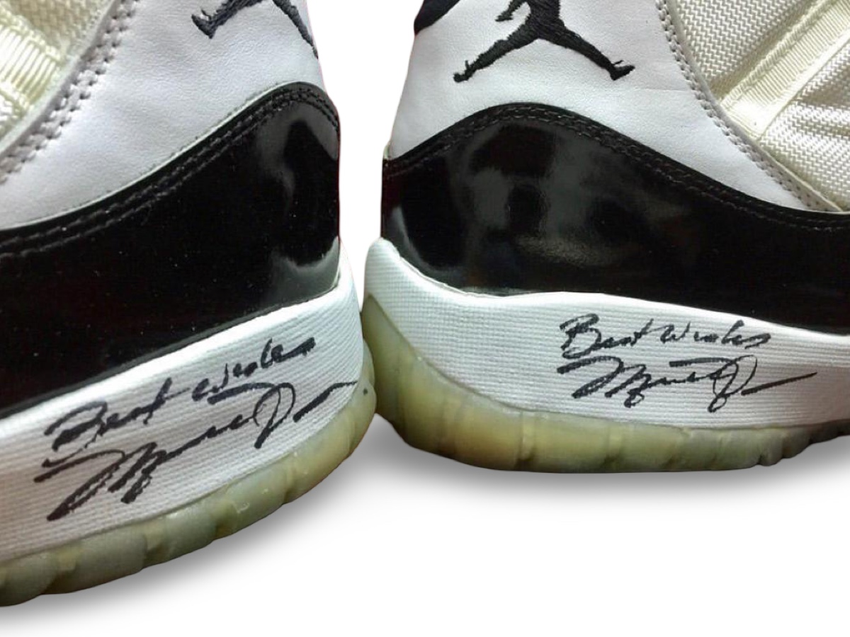 Air Jordan 11 — 1995