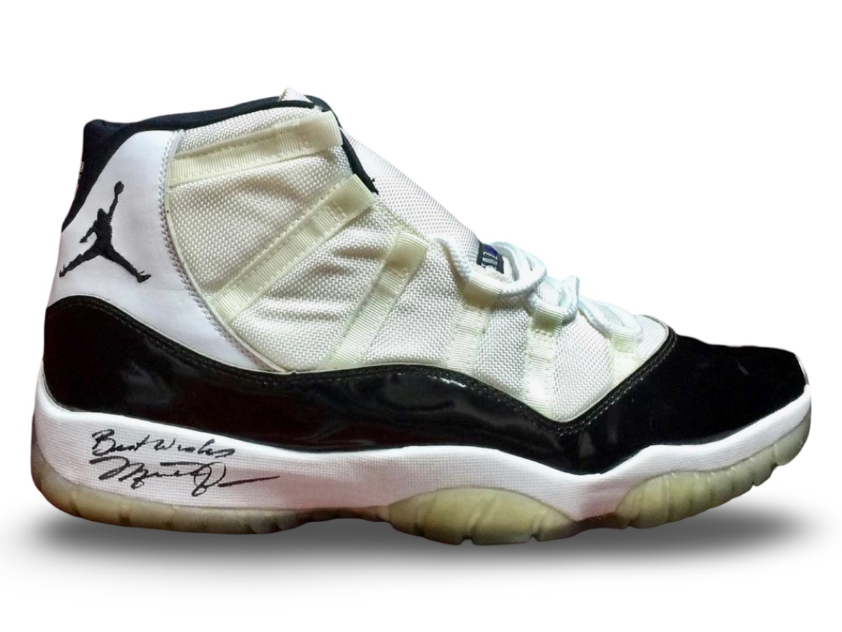 Air Jordan 11 — 1995