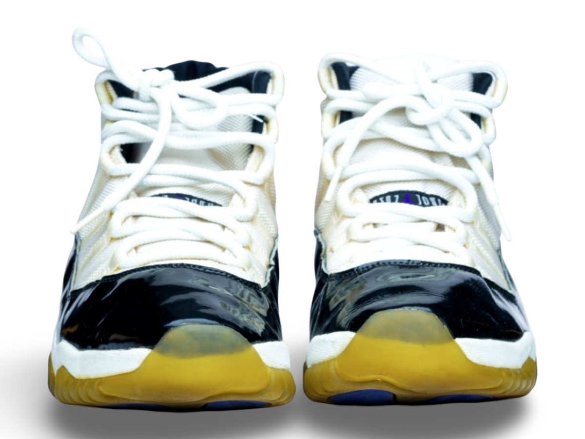 Air Jordan 11 — 1996