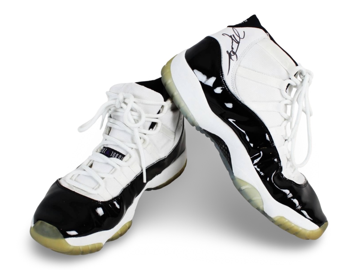 Air Jordan 11 — 1996
