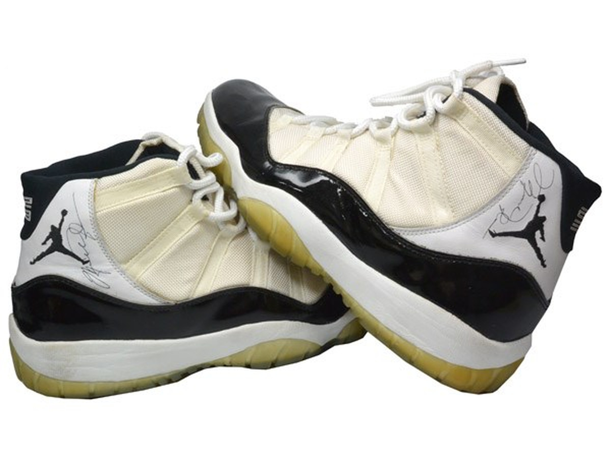Air Jordan XI · Single View 4 candidate