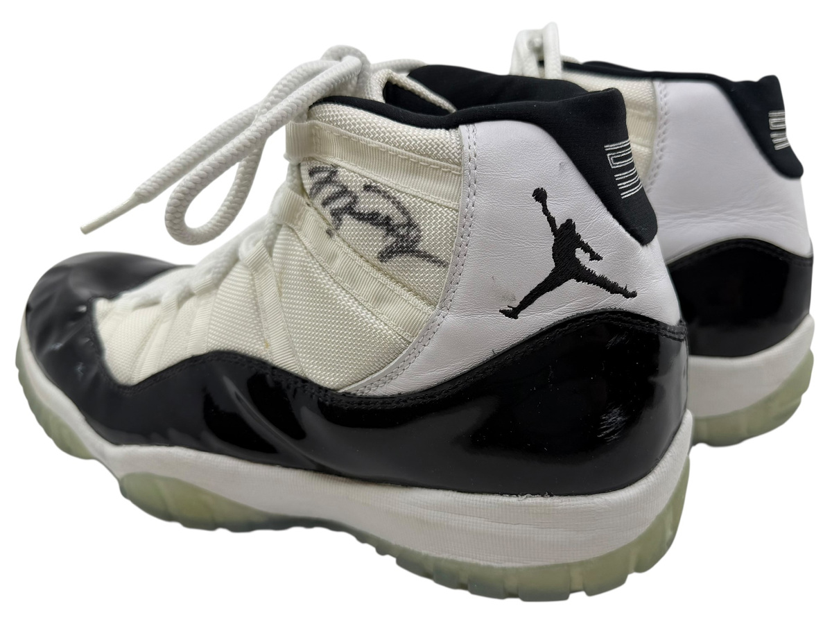 Air Jordan XI · Single View 2 candidate