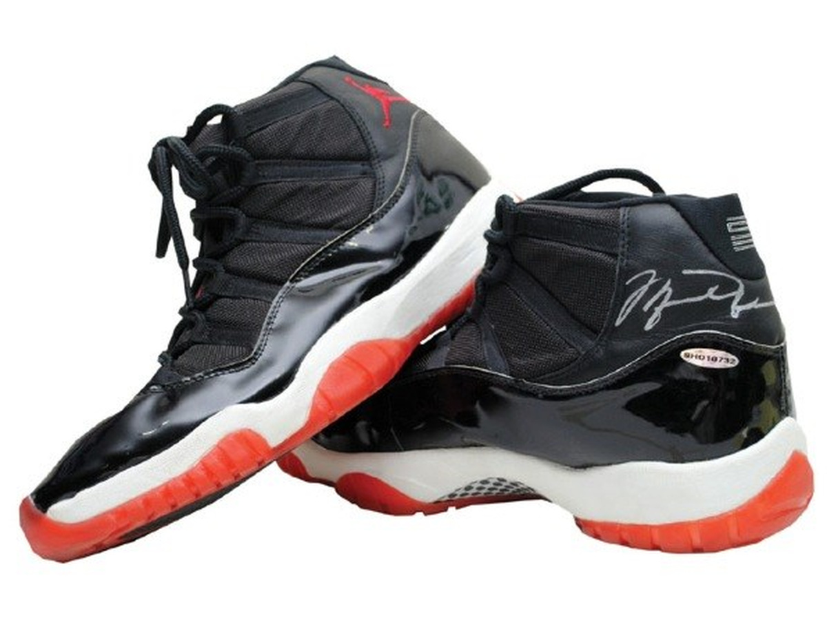 Air Jordan XI · Pair View 2 candidate