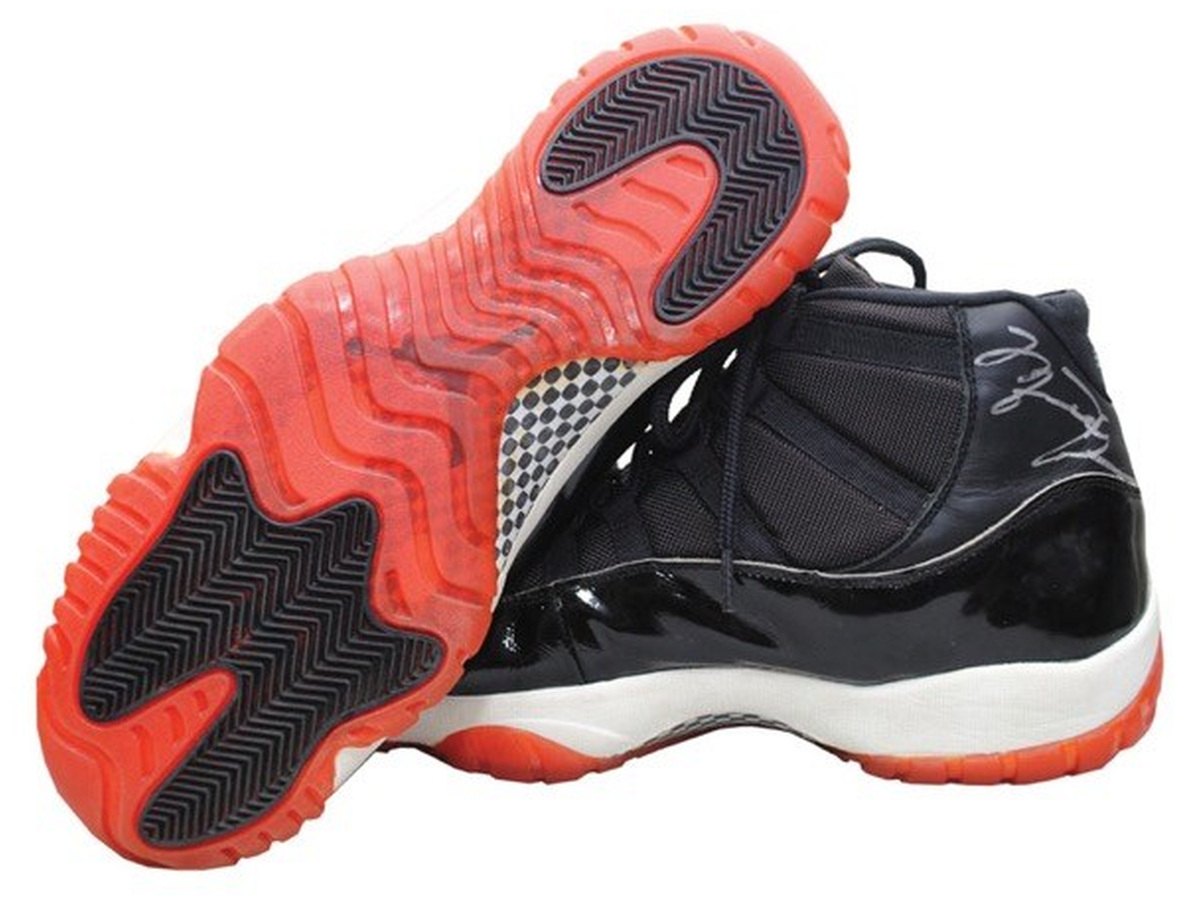 Air Jordan XI · Single View 4 candidate