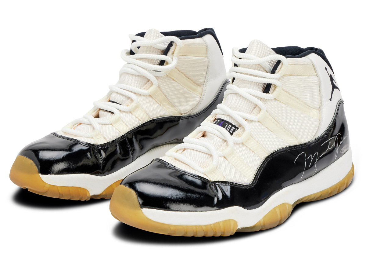 Air Jordan XI · Signature Detail candidate 03