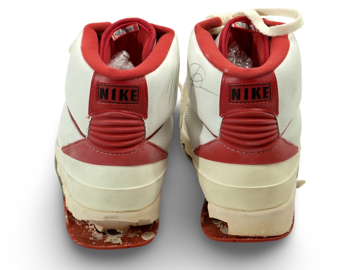 Air Jordan 2 — 1987