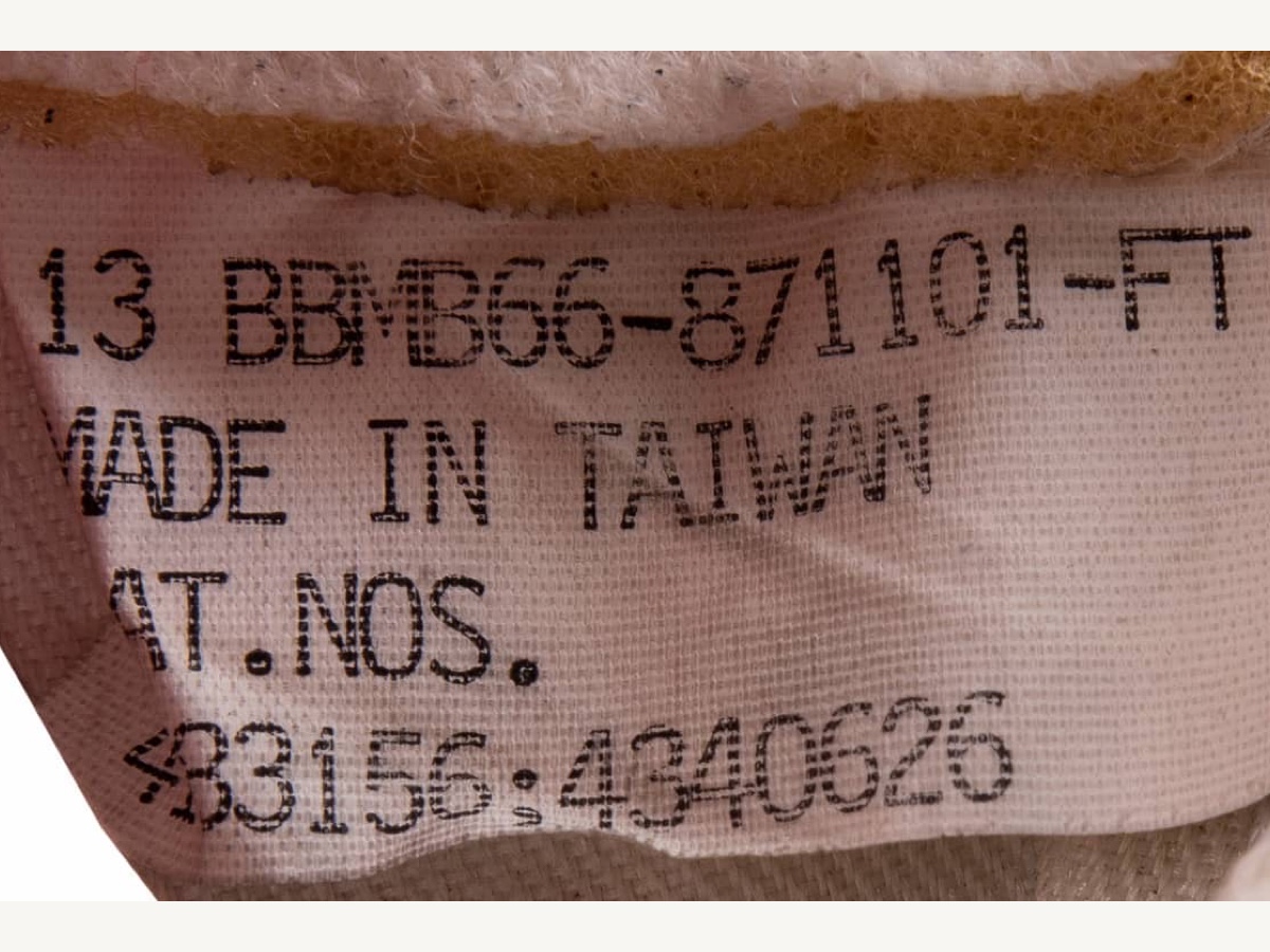 Air Jordan 3 - tagging — 1987