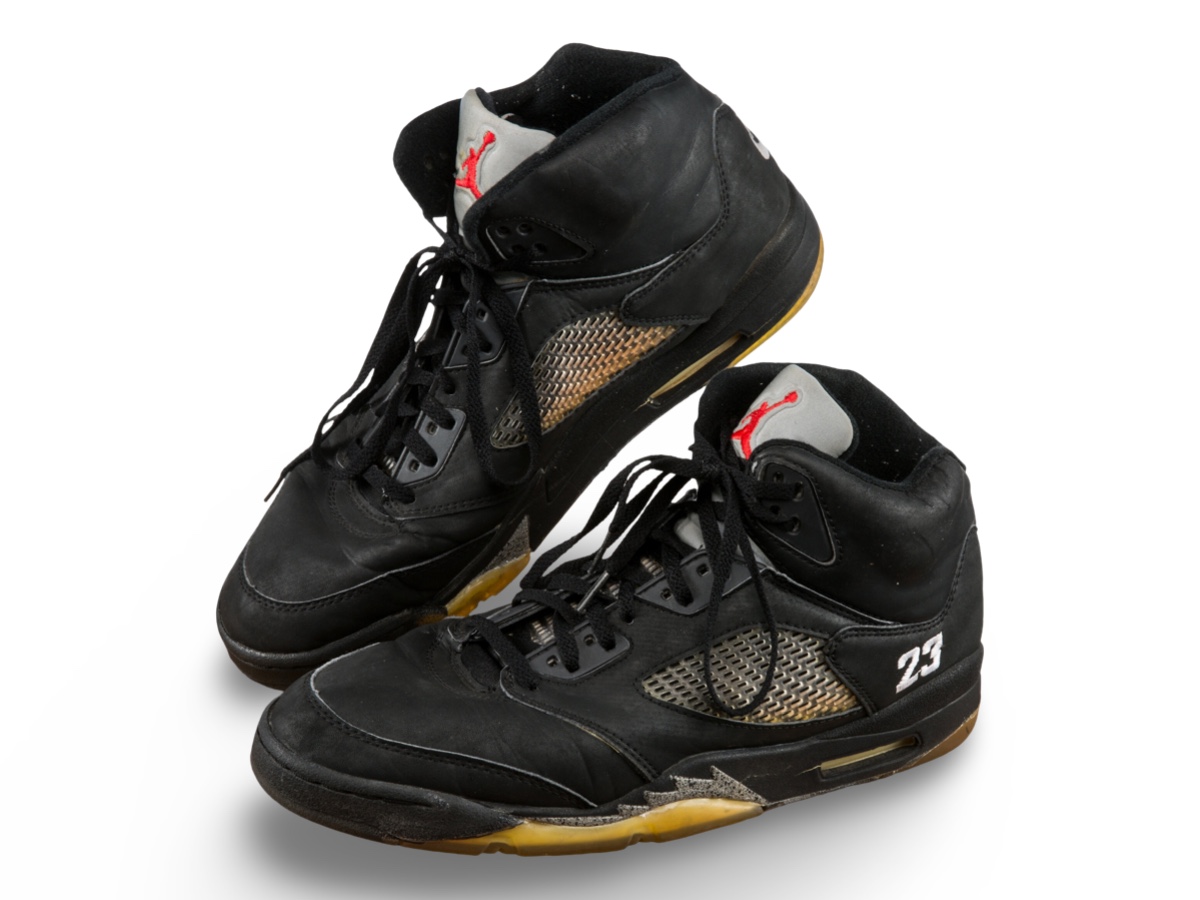 Air Jordan 5 — 1990