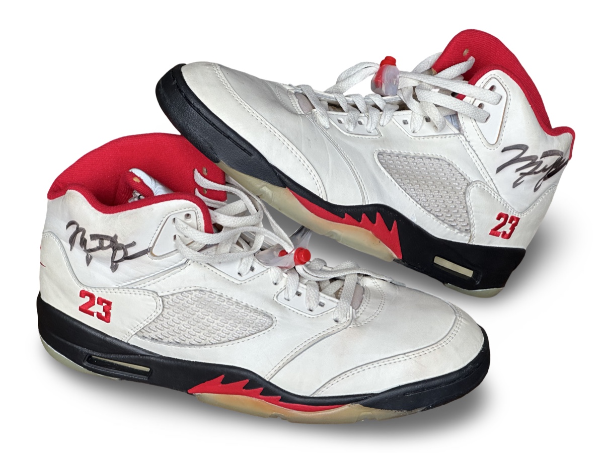 Air Jordan 5 — 1990