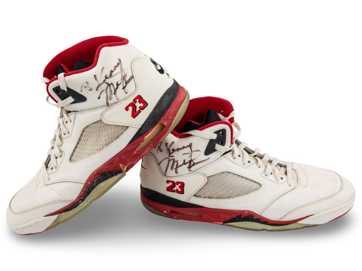 Air Jordan 5 — 1990