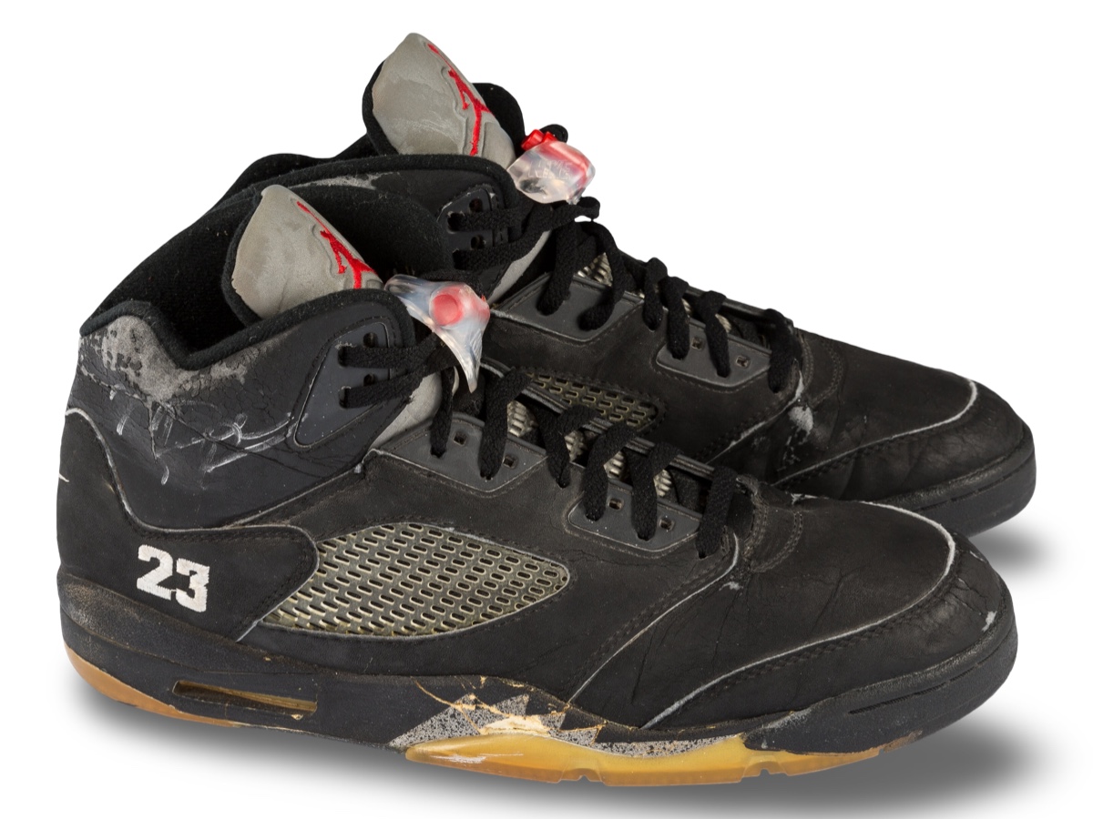 Air Jordan 5 — 1990