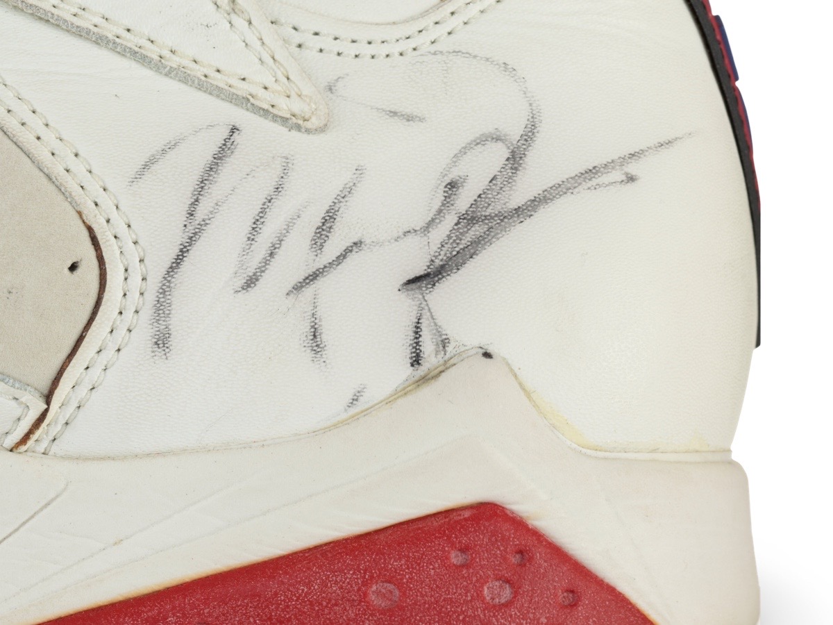 Air Jordan 7 — 1992