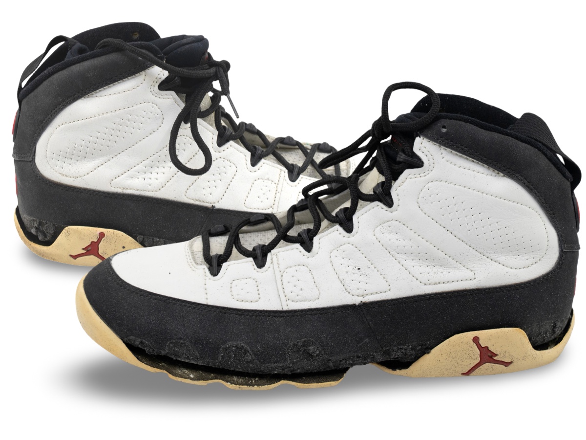 Air Jordan 9 — 1994