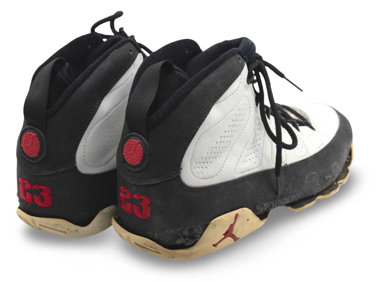 Air Jordan 9 — 1994
