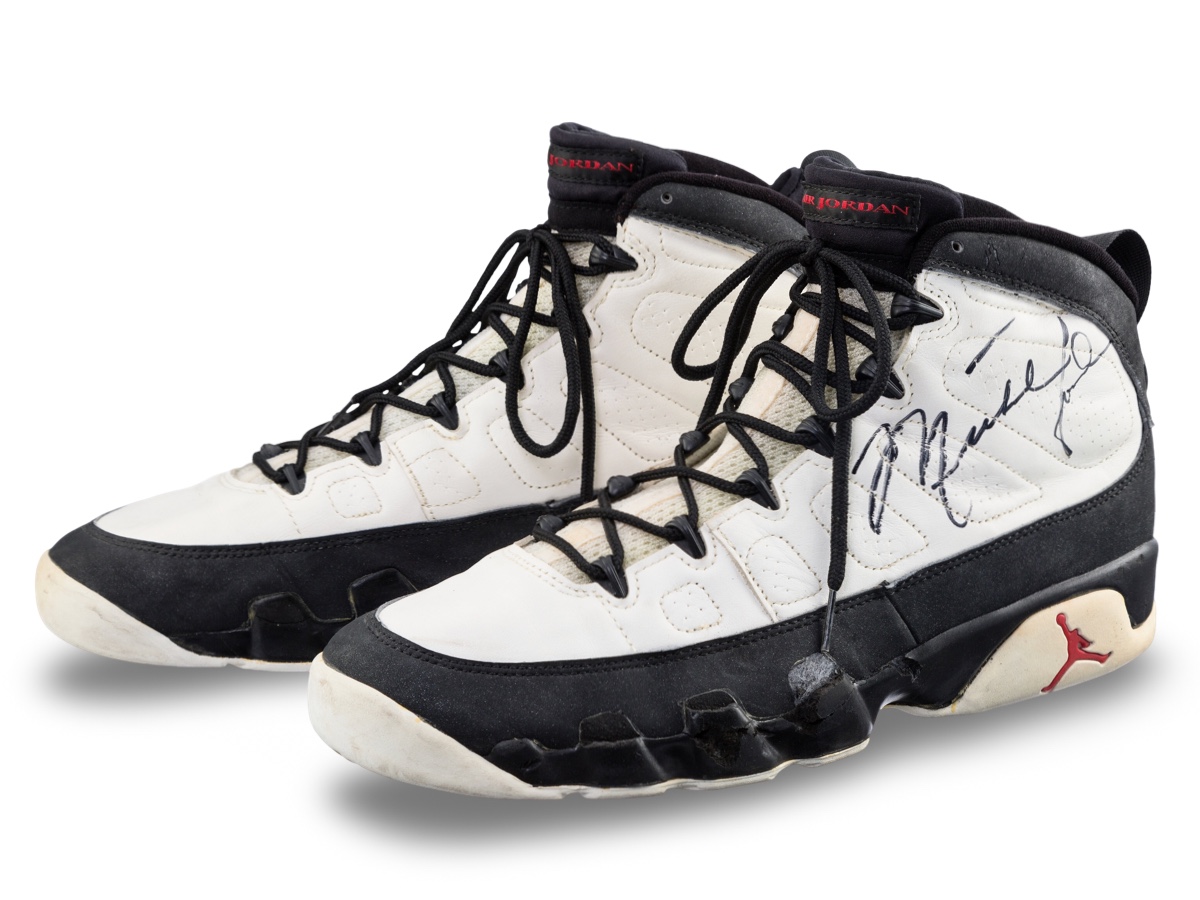 Air Jordan 9 — 1994