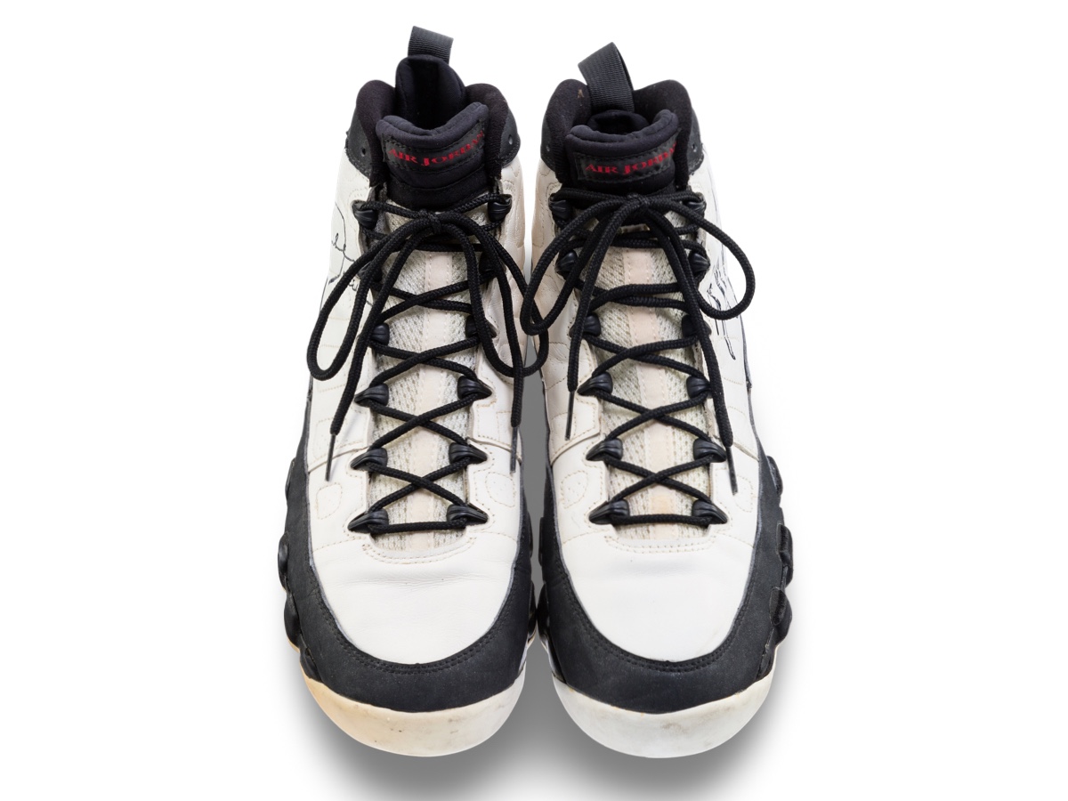 Air Jordan 9 — 1994