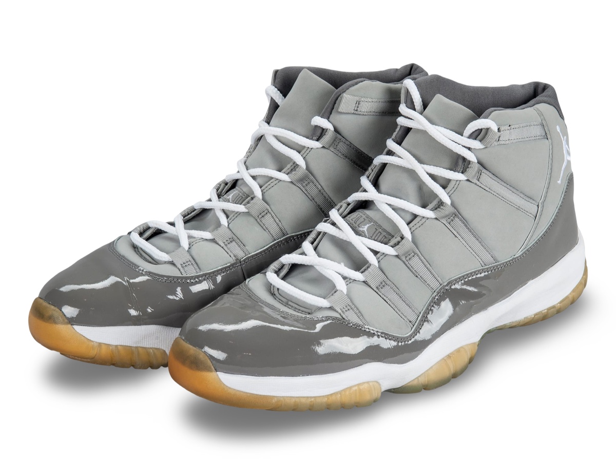 Air Jordan 11 — 2002