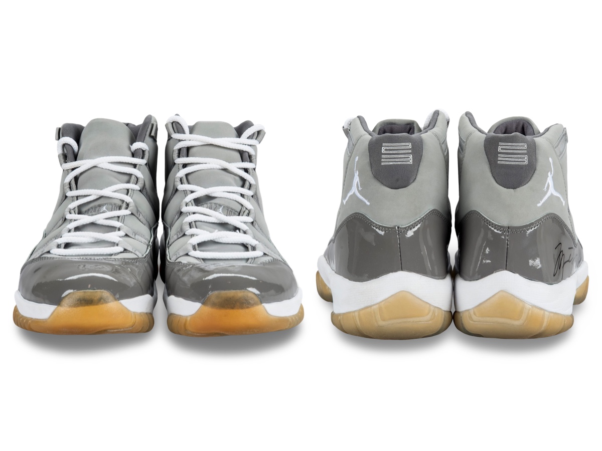 Air Jordan 11 — 2002